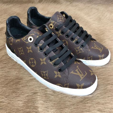 louis vuitton damen sneaker|Louis Vuitton sneaker for women.